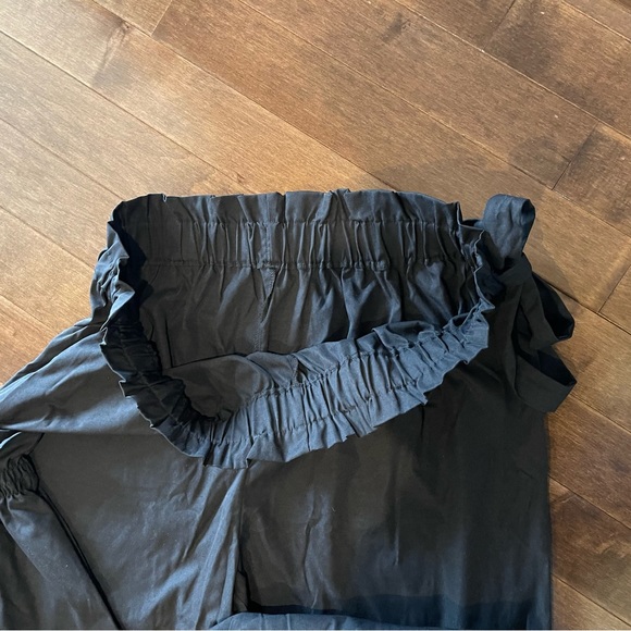 Plus Size Black Paperbag Waist Ruffle Hem Pants - size 22/4X - Picture 3 of 8